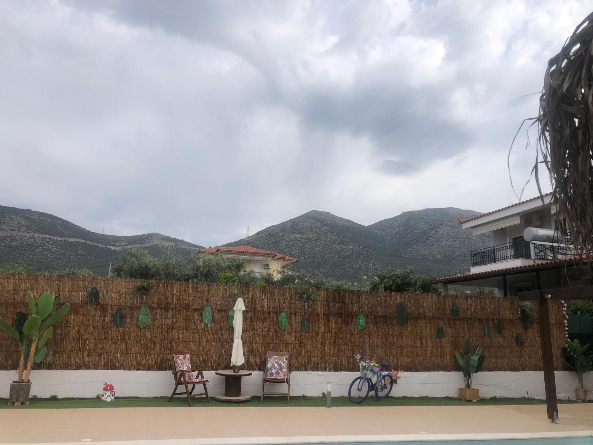 Villa Evenik Eretria  Exterior photo